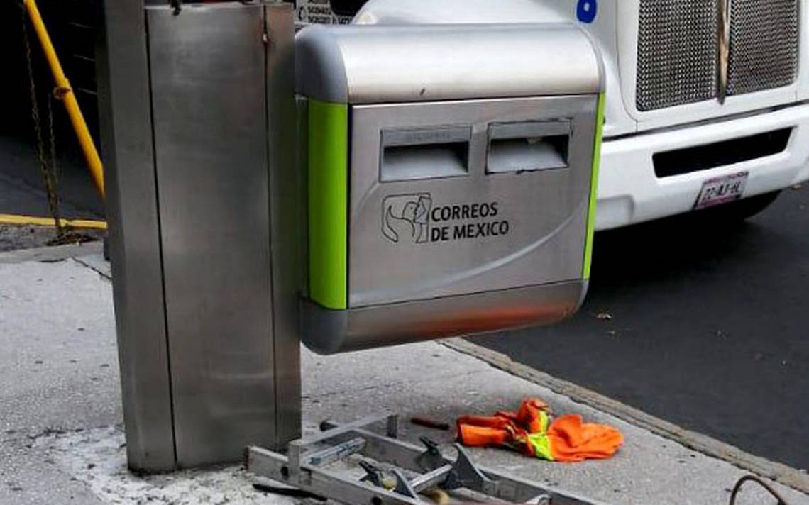 Ordena juez retirar 800 buzones del Servicio Postal Mexicano La